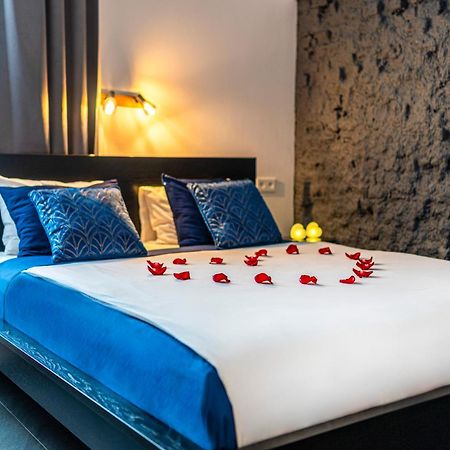 Komorowski Luxury Guest Rooms คราคูฟ ภายนอก รูปภาพ