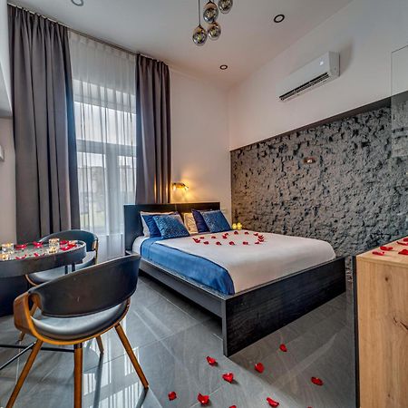 Komorowski Luxury Guest Rooms คราคูฟ ภายนอก รูปภาพ