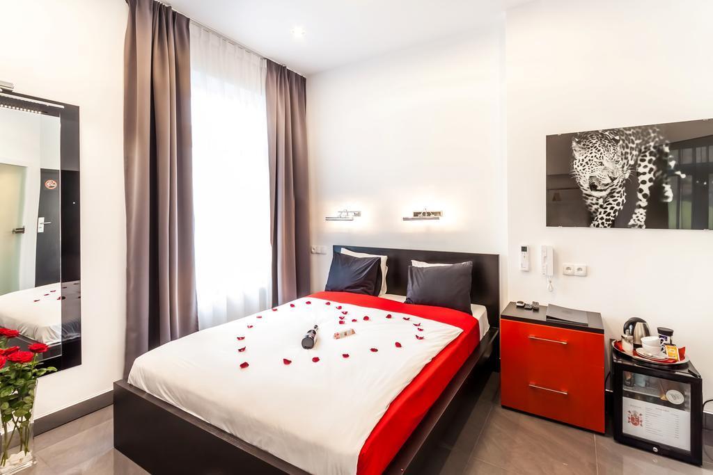 Komorowski Luxury Guest Rooms คราคูฟ ภายนอก รูปภาพ